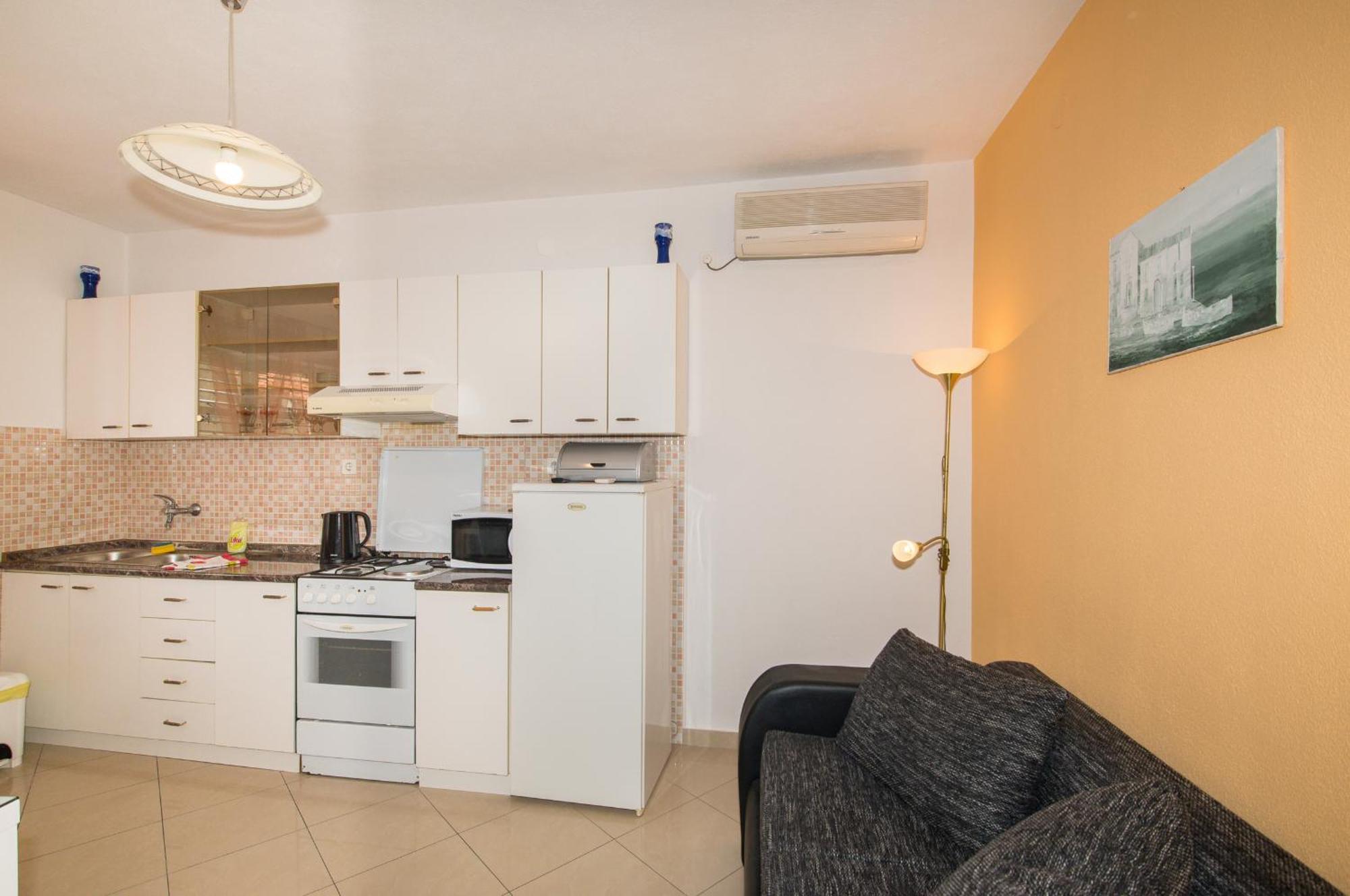Apartments Marieta Makarska Room photo