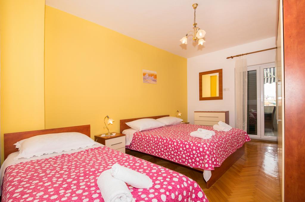 Apartments Marieta Makarska Exterior photo