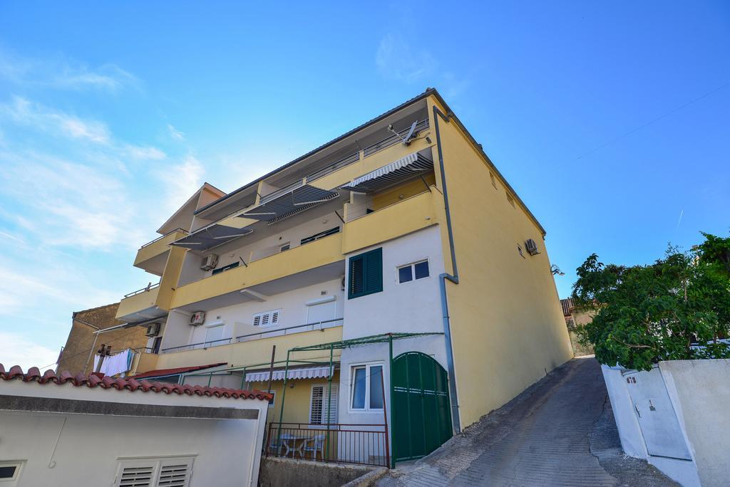 Apartments Marieta Makarska Exterior photo